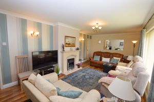 Lounge- click for photo gallery